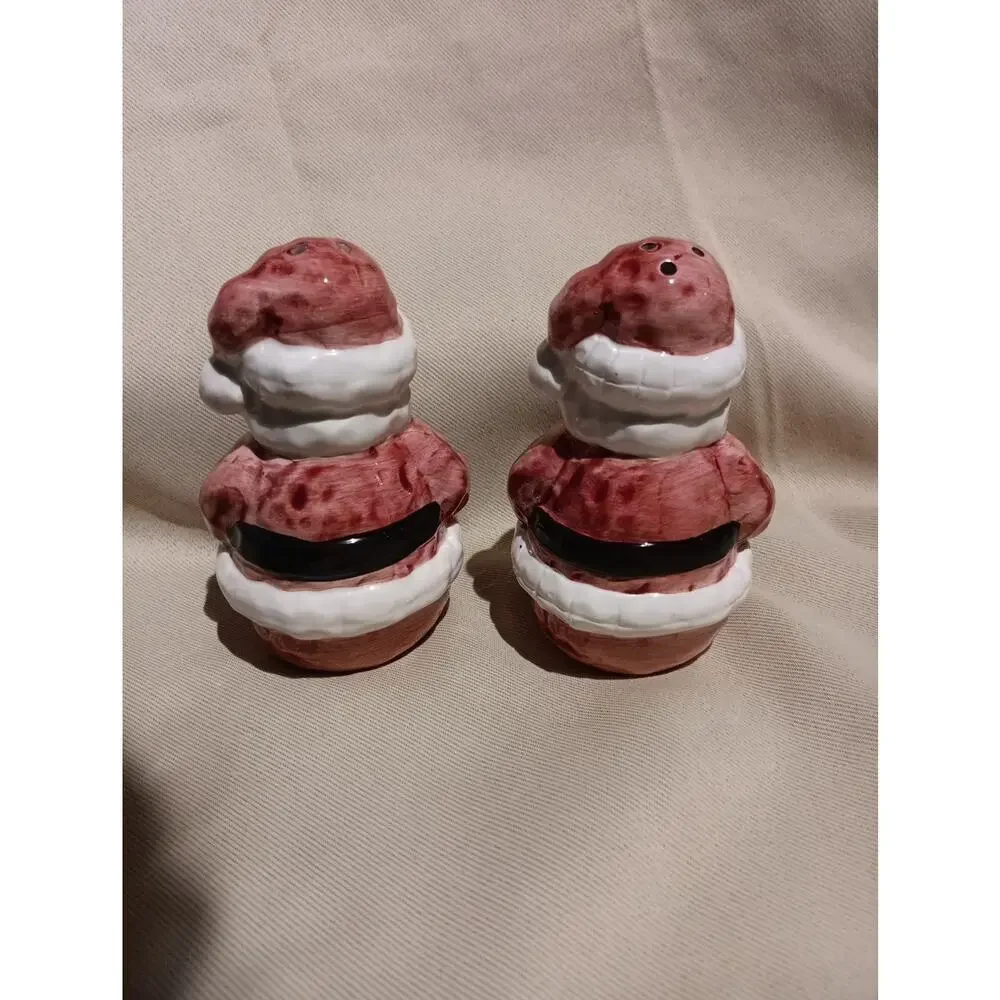 Vintage Santa Claus Salt & Pepper Shakers Ceramic Holiday Decor Christmas Pair
